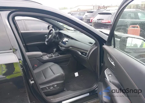 2019 Cadillac Xt4 Sport z USA, uszkodzony, nr VIN 1GYFZFR44KF150356